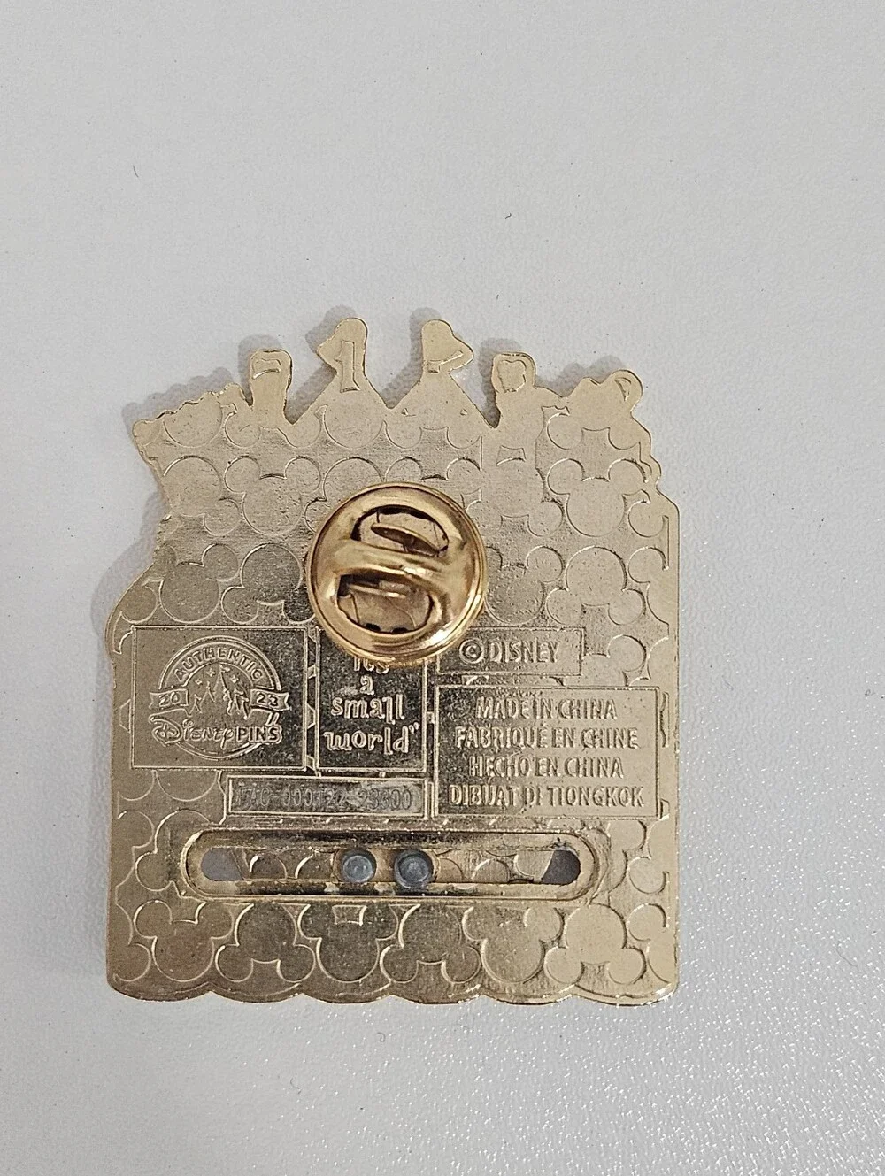 Disney 2023 Mickey & Minnie It's a Small World Slider Attraction Ride Pin